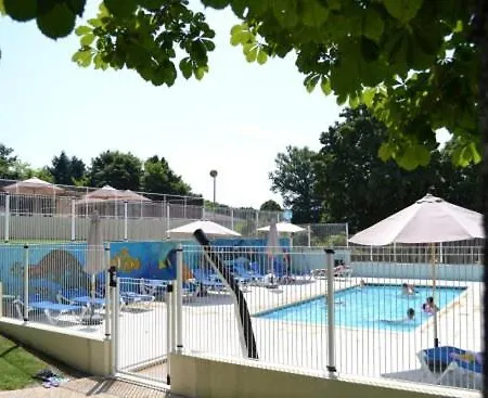 Holiday home Genieten In Chateau Corma!