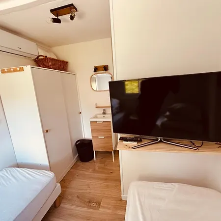 Genieten In Chateau Corma! Holiday home