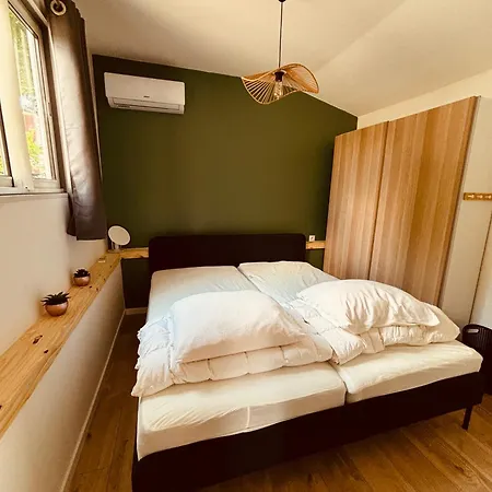 Holiday home Genieten In Chateau Corma! *